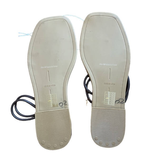 Dolce Vita Leona Chocolate Brown with Gold Details Size:9.5 NWOB - Picture 2 of 2